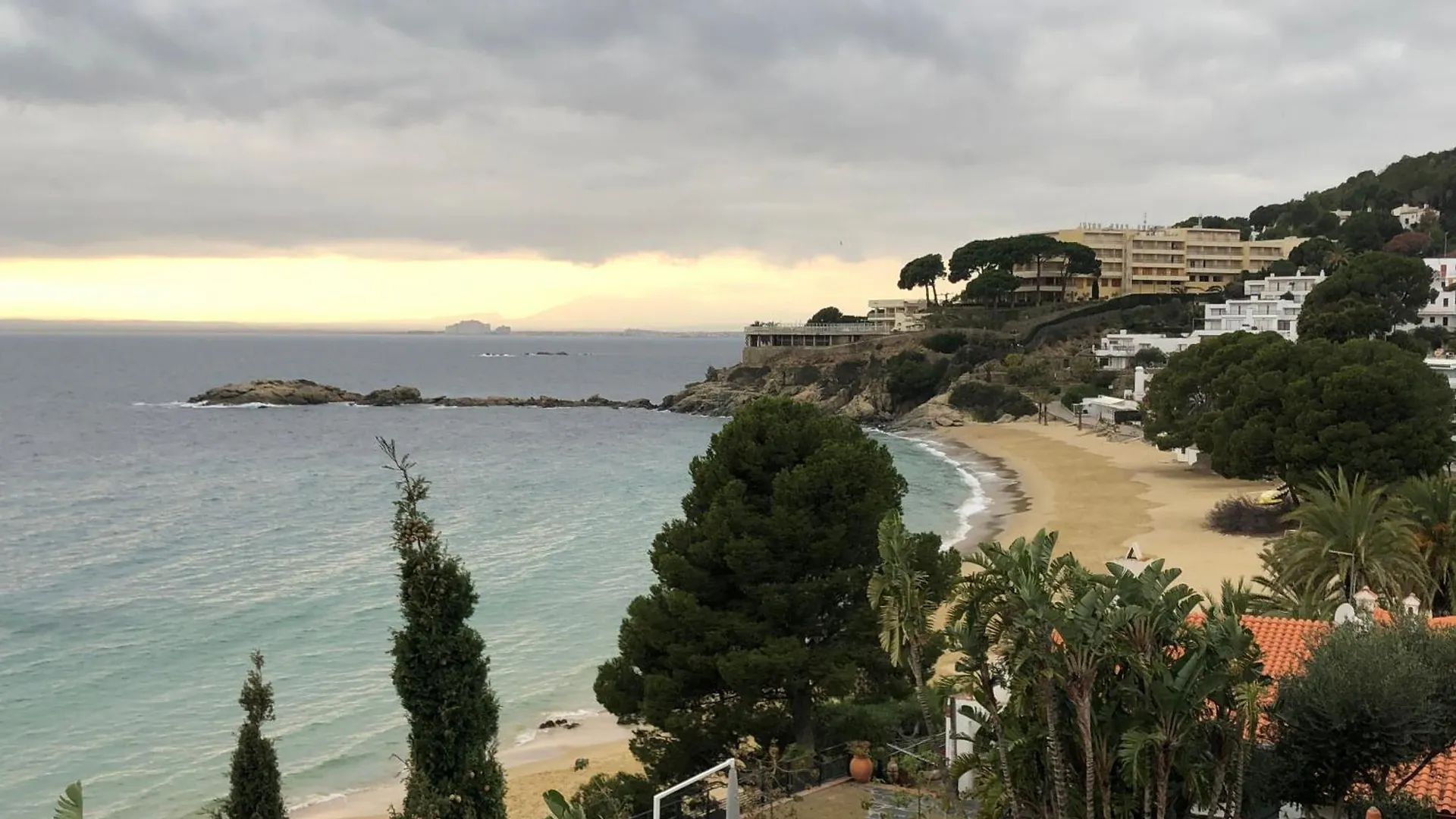 Veuras El Mar - Madrague Beach Apartment 16 Roses